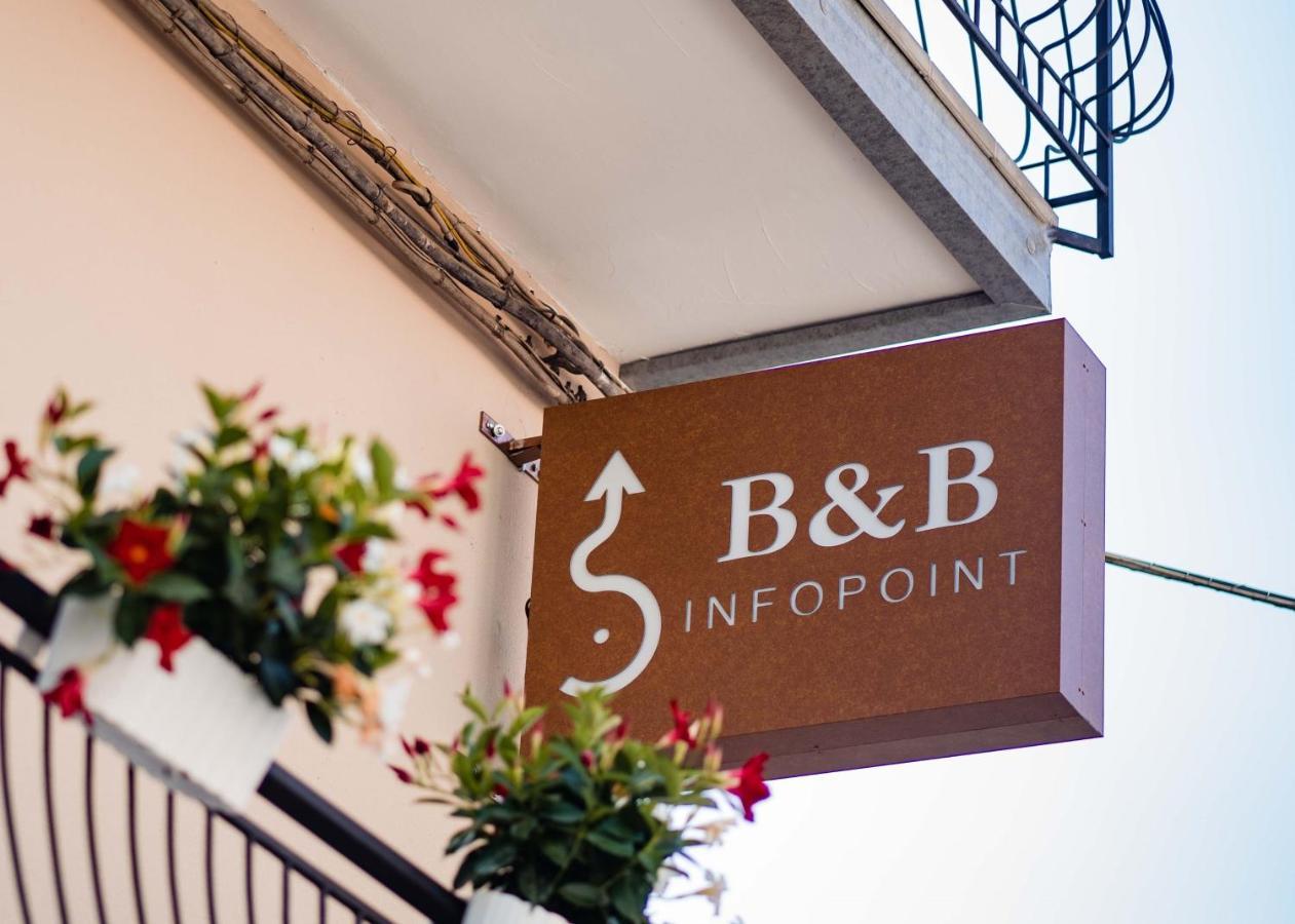 B&B Dell'Infopoint-La Via Silente Castelnuovo Cilento Exterior photo