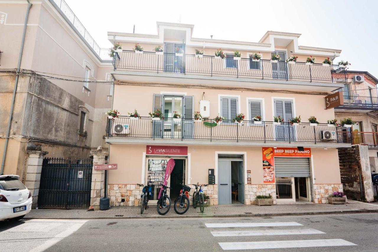 B&B Dell'Infopoint-La Via Silente Castelnuovo Cilento Exterior photo